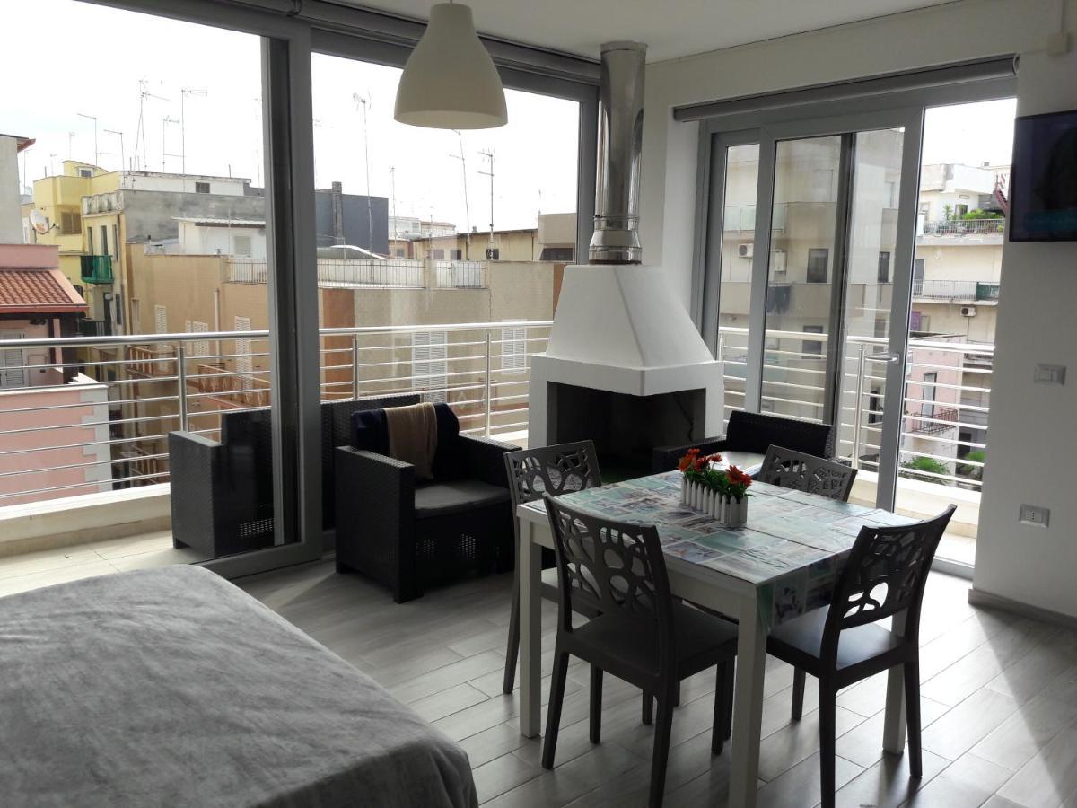 Domar Apartment มาร์เกริตา ดิ ซาวอยา ภายนอก รูปภาพ