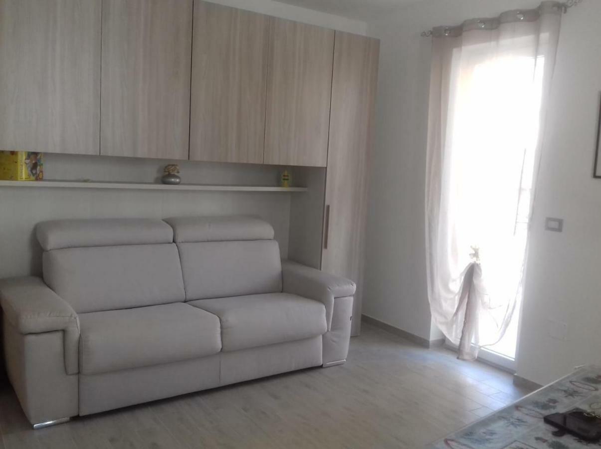 Domar Apartment มาร์เกริตา ดิ ซาวอยา ภายนอก รูปภาพ